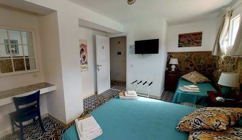 Design Triple Room