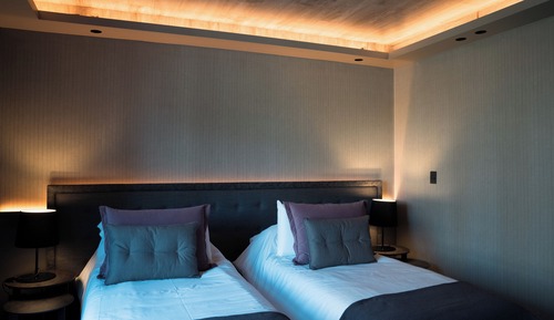 Superior Suite, 1 King Bed with Sofa bed, Courtyard View, Tower