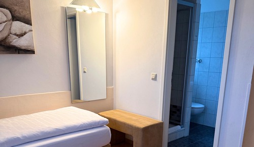 Standard Single Room