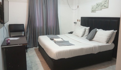Classic Room, City View
