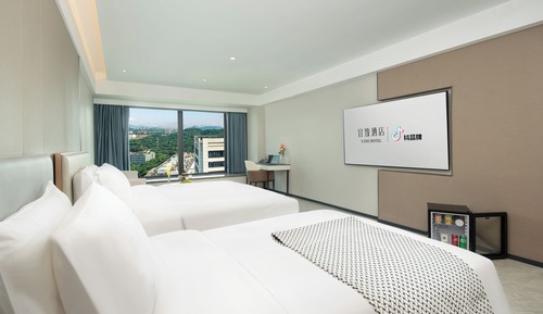 Family Double Room Single Use, City View