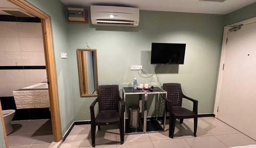 Deluxe Room, 1 King Bed