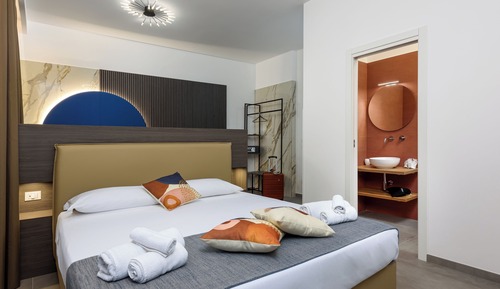 Comfort Quadruple Room, Valley View