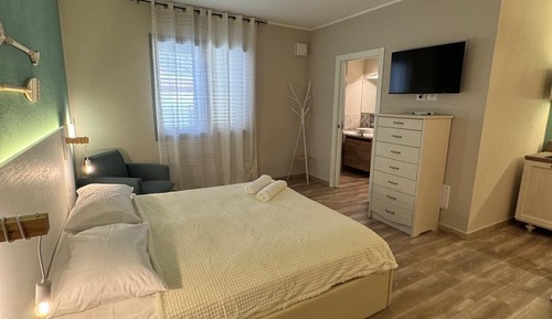 Apartment, Kitchenette