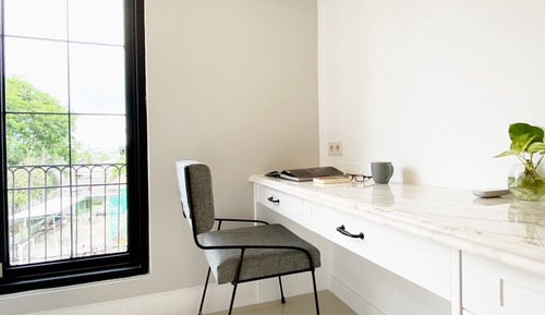 Comfort Room, Private Bathroom, City View
