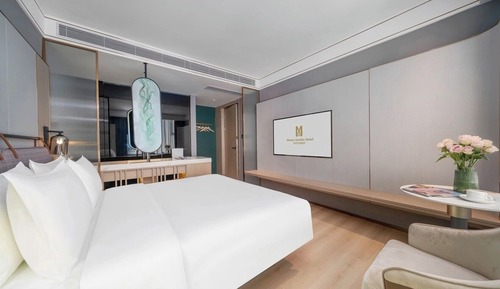 Superior Room, 1 Queen Bed