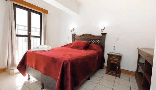 Classic Double Room