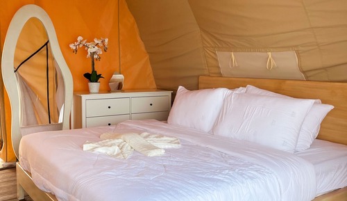 House, Balcony, Beach View