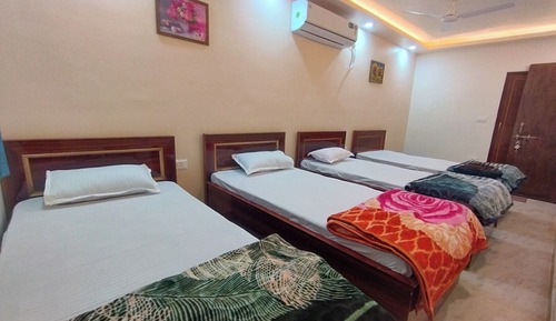 Economy Quadruple Room, 4 Bedrooms, Air conditioning, Park View