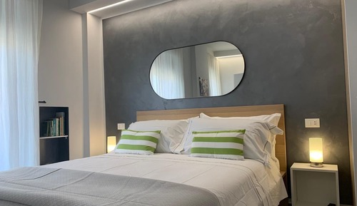 Panoramic Studio, 1 King Bed, Mountain View