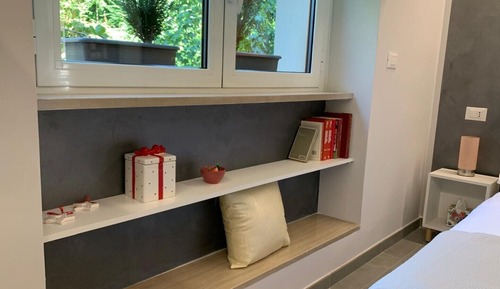 Superior Studio, 1 King Bed, Garden View