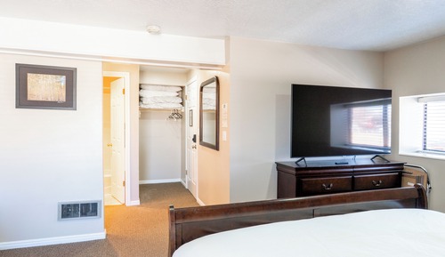 Classic Single Room