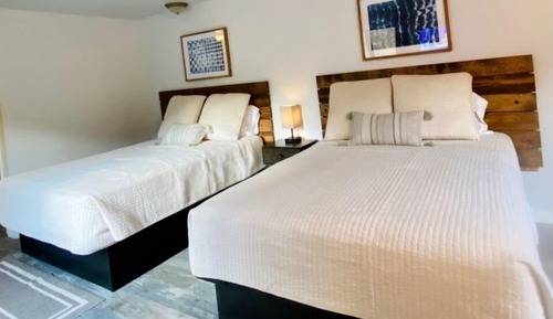 Room, 2 Queen Beds, Non Smoking