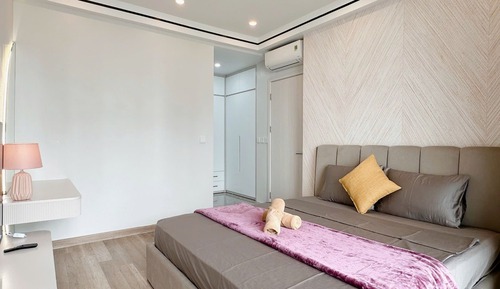 Deluxe Duplex, 3 Bedrooms, Balcony, City View