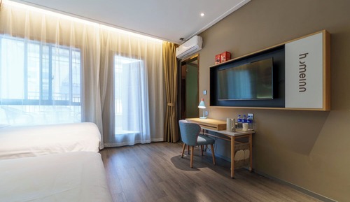 Superior Twin Room, Hill View