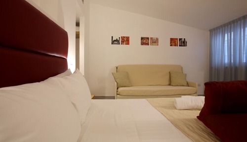 Superior Triple Room, Garden View