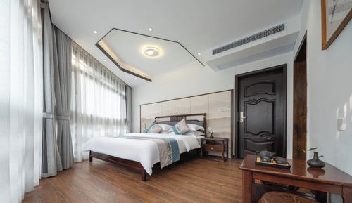 Signature Quadruple Room, City View