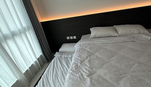 Comfort Apartment, Balcony, City View