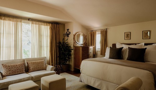 Waterfall Room