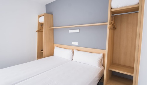 Economy Twin Room