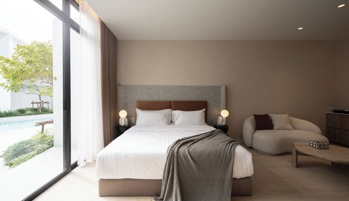 Superior Double Room, Pool View