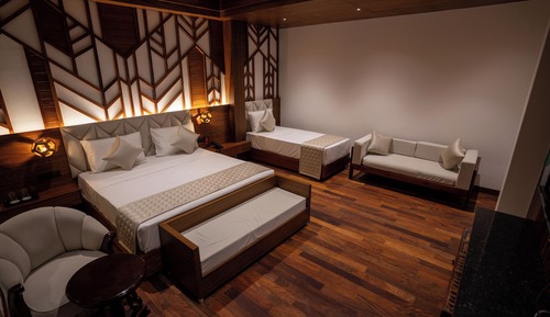 Edens Suite