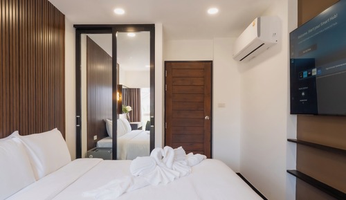 1 Bedroom Suite