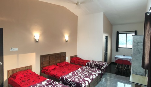 Quadruple Room, Lake View