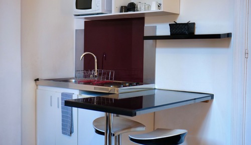Apartment (S)