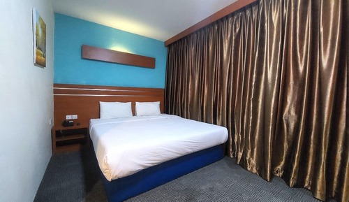 Deluxe Room, 1 King Bed