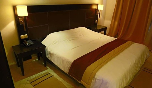 Single Room, Balcony, Garden View