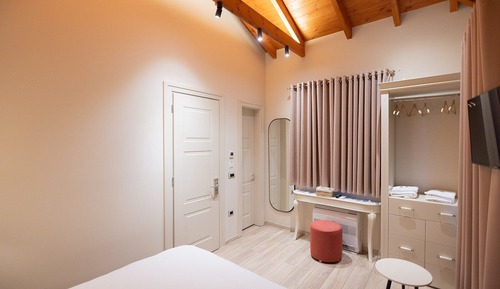 Comfort Double or Twin Room