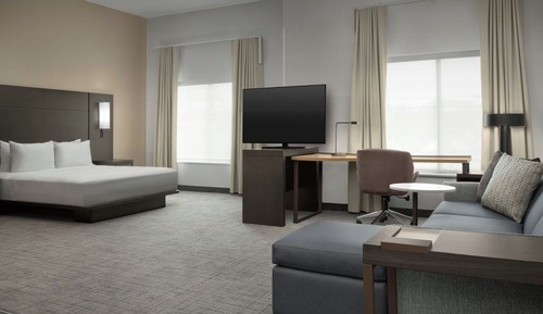 Studio, 1 King Bed with Sofa bed, Non Smoking
