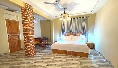 Executive Suite
