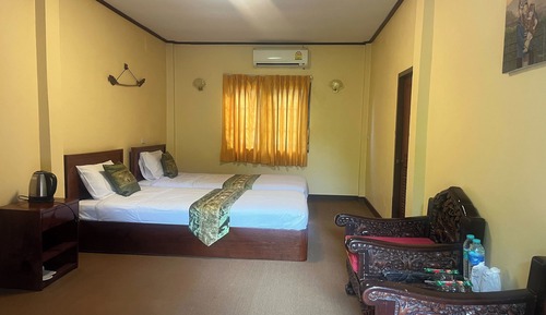 Standard Cabin