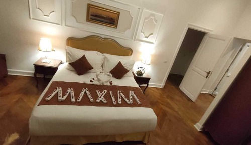Royal Single Room, 1 Double Bed