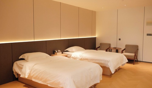 Elite Twin Room