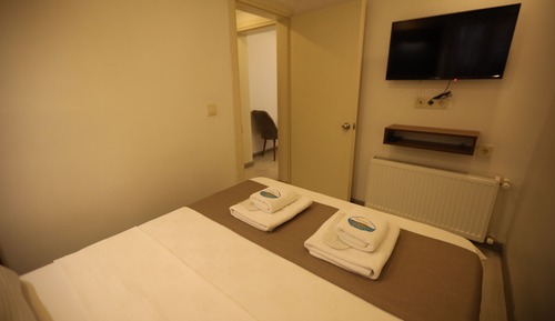 Classic Room, 2 Bedrooms, Non Smoking, Garden View