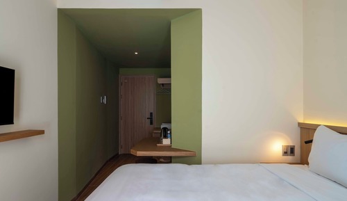 Deluxe Double Room, Balcony, City View