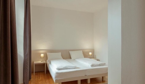 Comfort Apartment, Balcony, Courtyard View