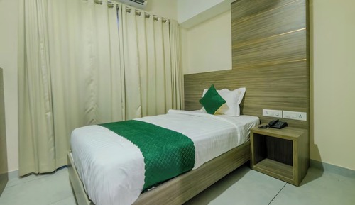 Premium Single Room