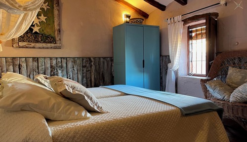 Economy Twin Room, Courtyard View