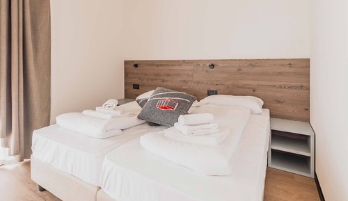 Superior Twin Room, Balcony, Mountain View