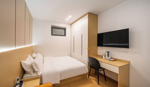 Basic Double Room