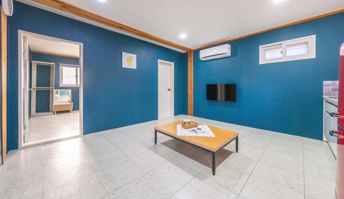 Basic Room, 1 Bedroom (Room Maru 5)