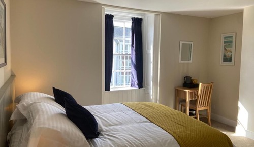 Classic Double Room