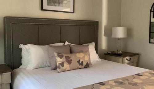 Executive King Room