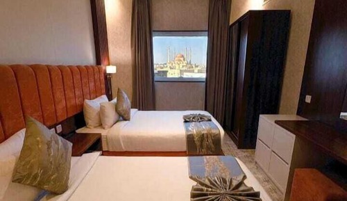 Comfort Suite, 1 Bedroom, Kitchenette, City View