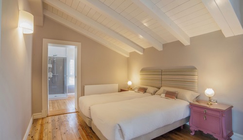 Standard Twin Room, Mountain View