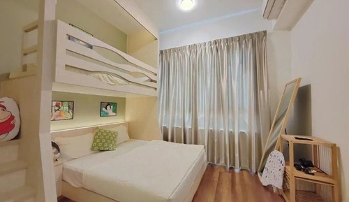 Signature Suite, Balcony, Pool View